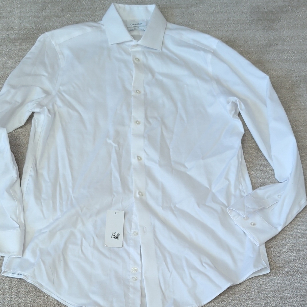 Calvin Klein Men's Crisp White Dress Shirt